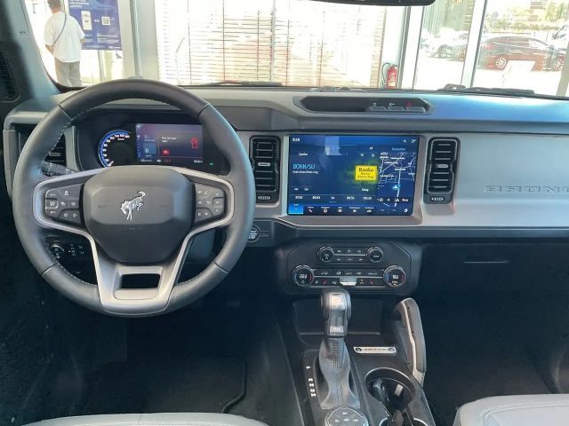 Ford Bronco 4x4 AWD Outer Banks