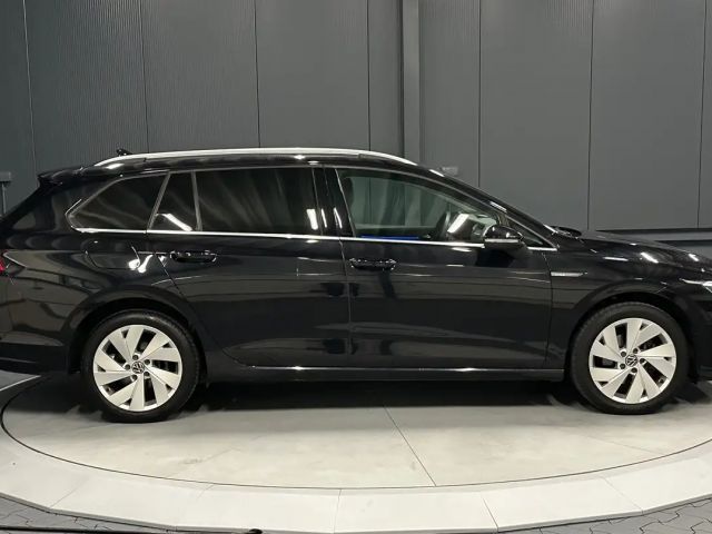 Volkswagen Golf 1.5 eTSI DSG Style Variant