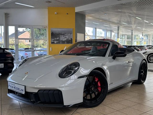 Porsche 992 4 Cabrio GTS