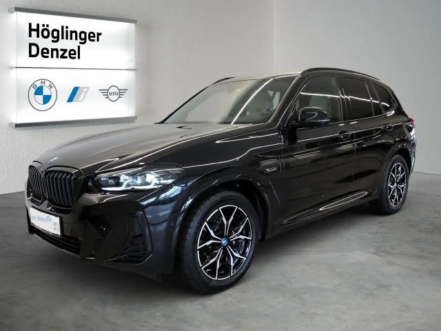 BMW X3 xDrive30e