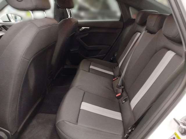 Audi A3 35 TFSI S-Tronic Sedan