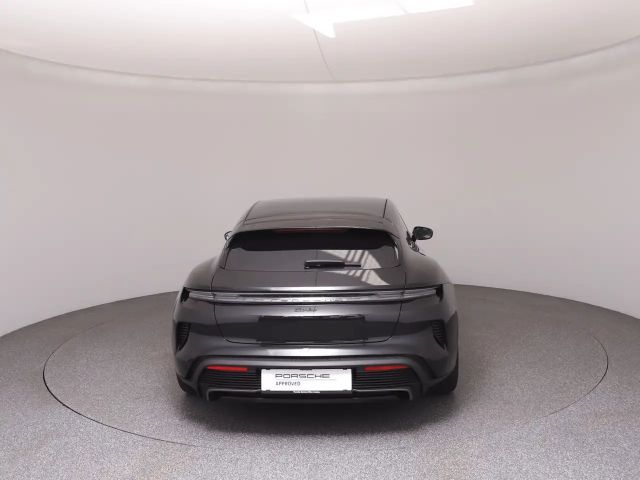 Porsche Taycan Sport Turismo Turbo