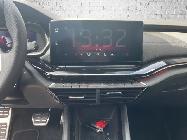 Skoda Octavia 2.0 TDI Combi Sportline