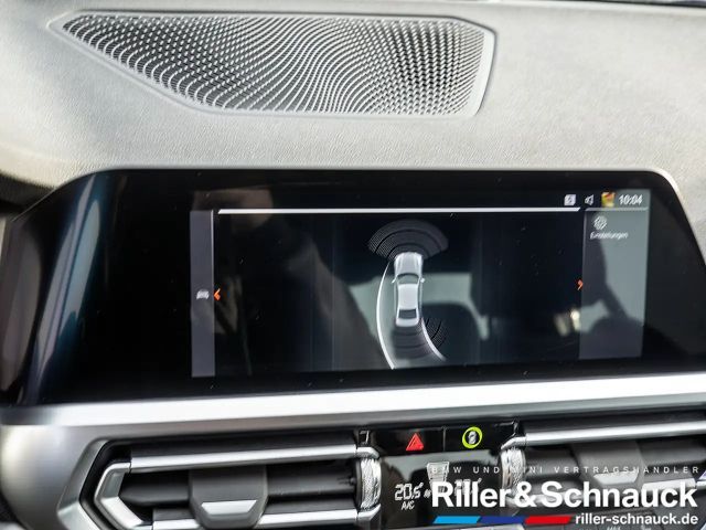 BMW 330 330d M-Sport Sedan