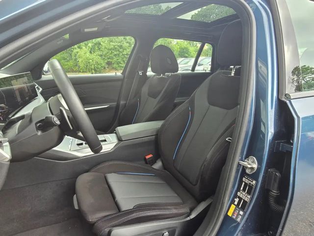 BMW 330 330e M-Sport Touring