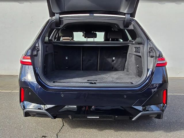 BMW 520 520d M-Sport Touring