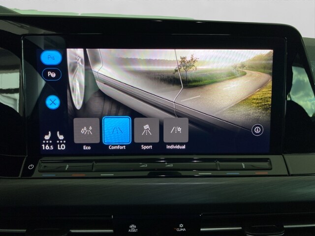 Volkswagen Golf 1.5 TSI Golf VIII