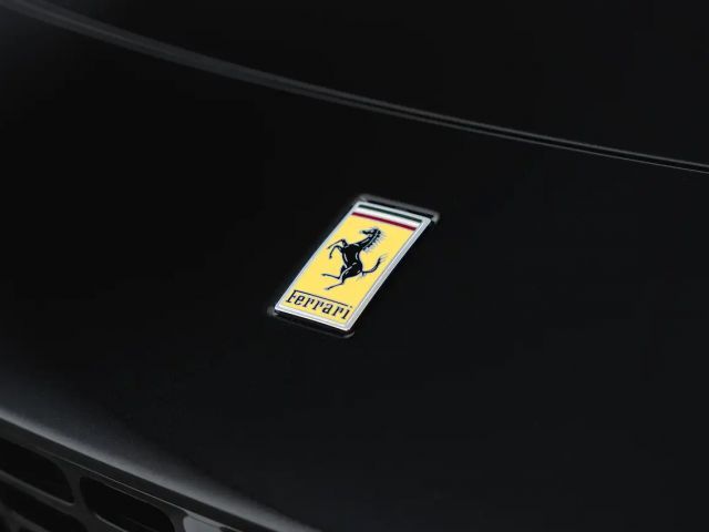 Ferrari Roma Spider