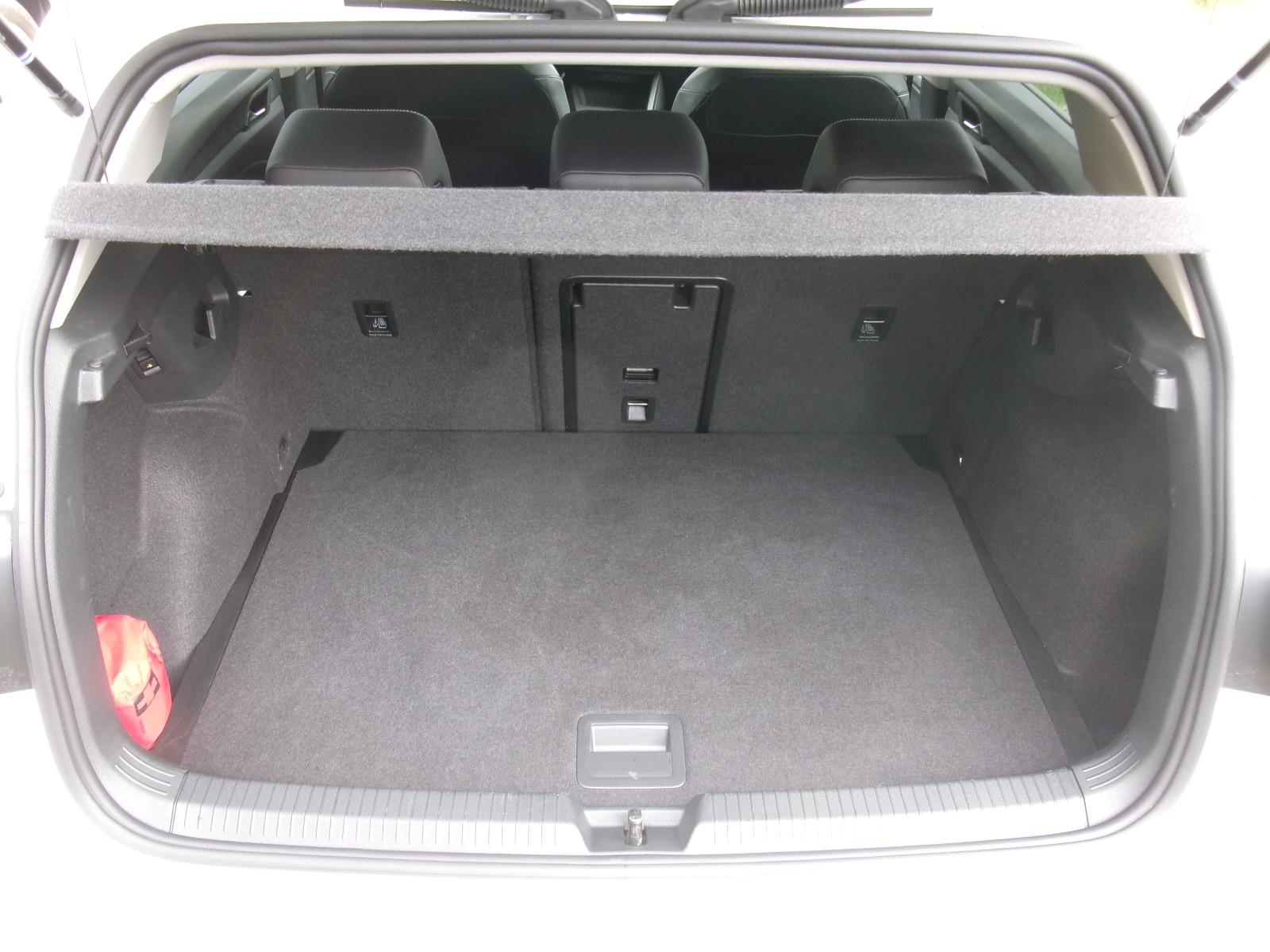 Volkswagen Golf 1.5 eTSI DSG IQ.Drive Life