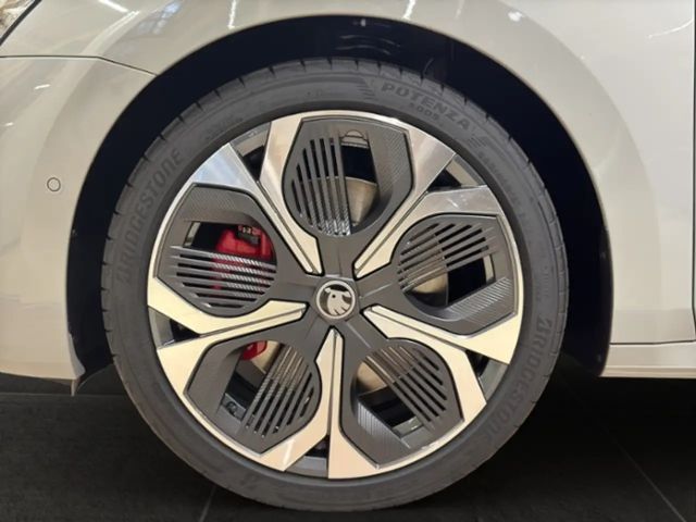 Skoda Octavia 2.0 TSI Combi Lounge RS