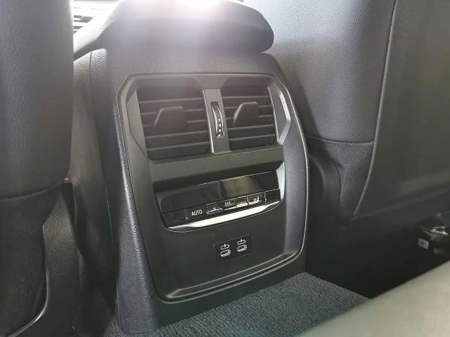 BMW 330 330i M-Sport Touring