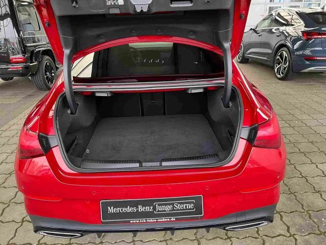 Mercedes-Benz CLA 220 4MATIC AMG Line Coupé