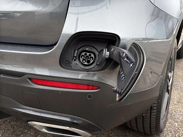 Mercedes-Benz GLC 300 4MATIC AMG Line