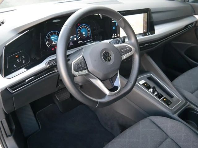 Volkswagen Golf DSG Golf VIII Life Variant