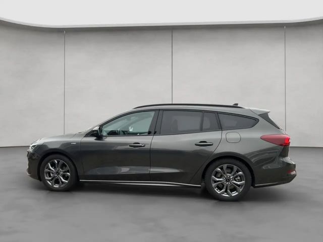 Ford Focus ST Line Wagon