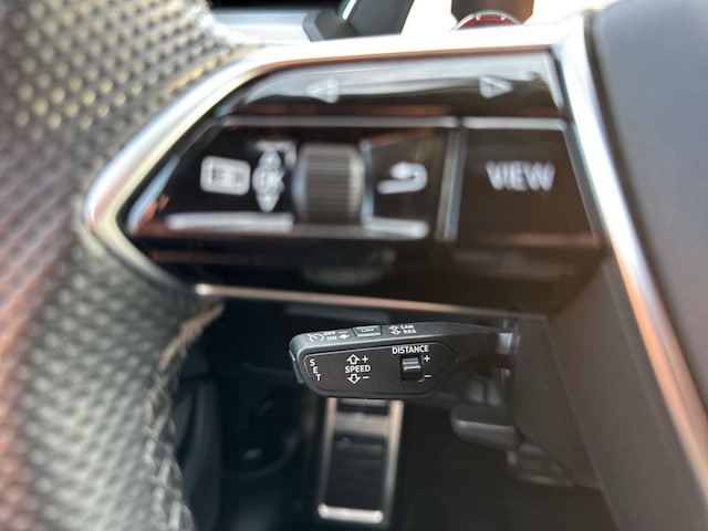 Audi Q8 e-tron 55 Quattro S-Line