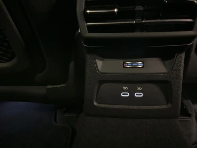 Audi A3 30 TFSI S-Line Sedan