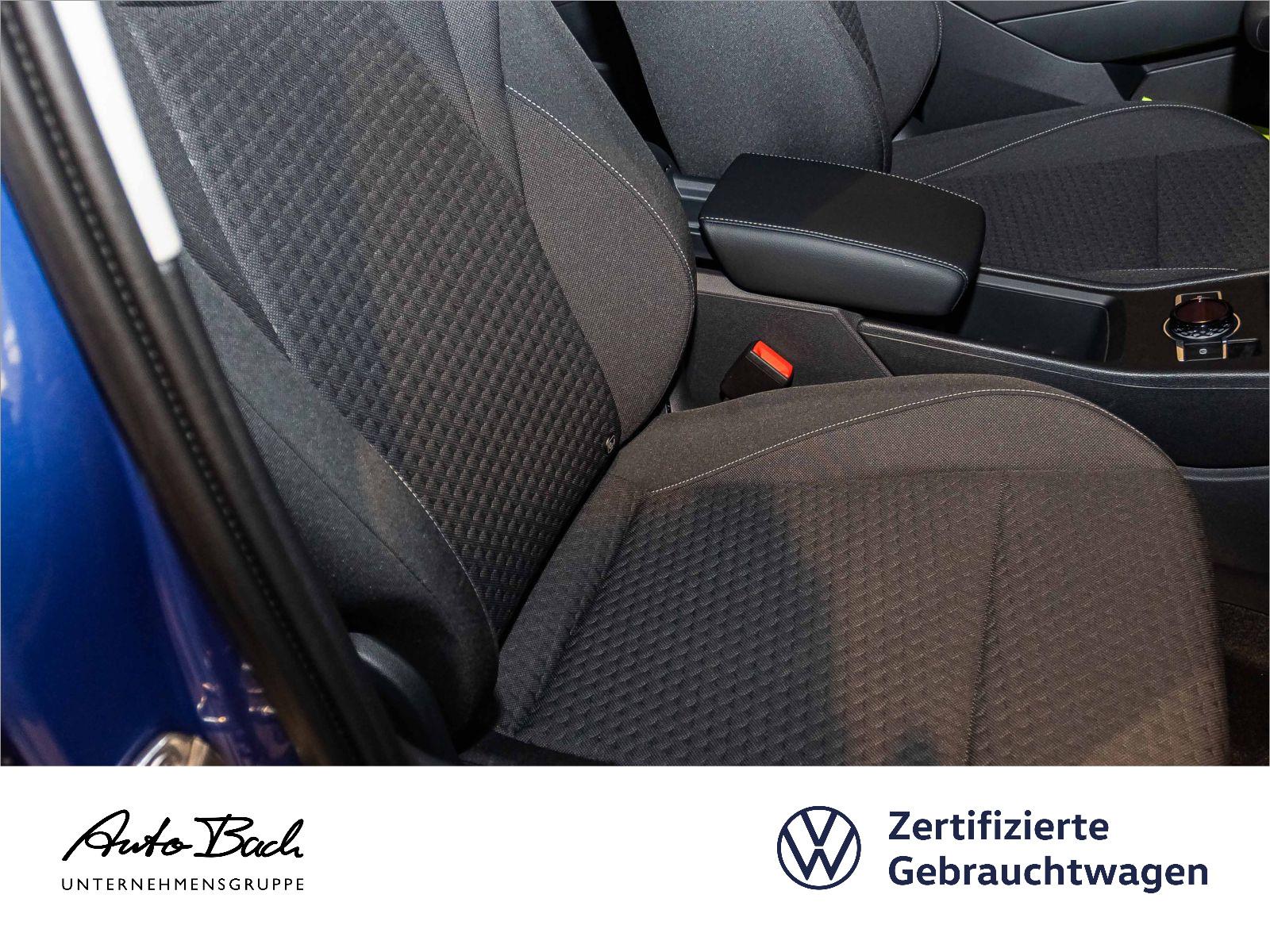 Volkswagen T-Roc 1.5 eTSI DSG Life