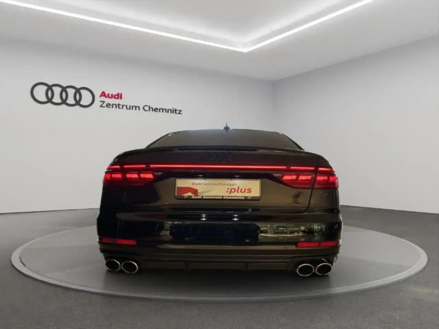 Audi S8 Quattro