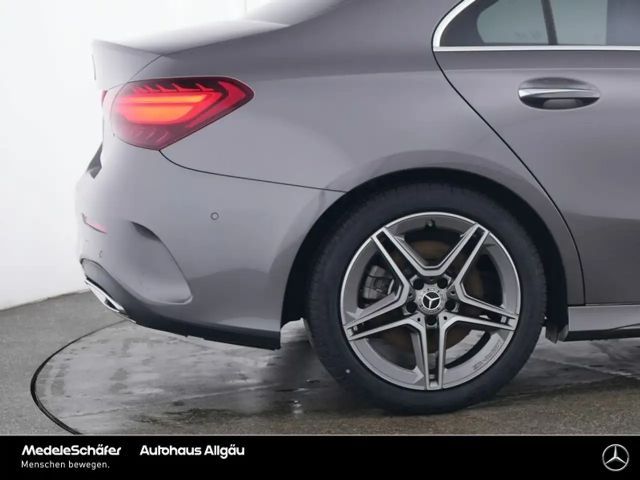 Mercedes-Benz A 250 4MATIC AMG Line