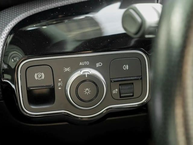 Mercedes-Benz A 35 AMG 4MATIC AMG Line