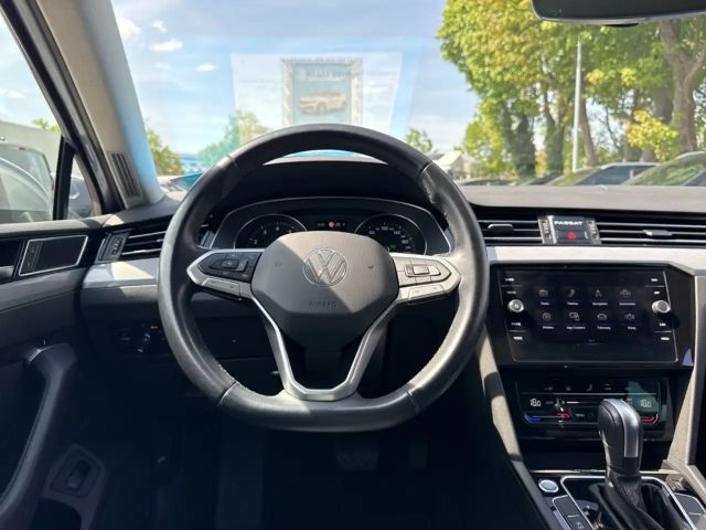 Volkswagen Passat 1.5 TSI Business DSG Variant