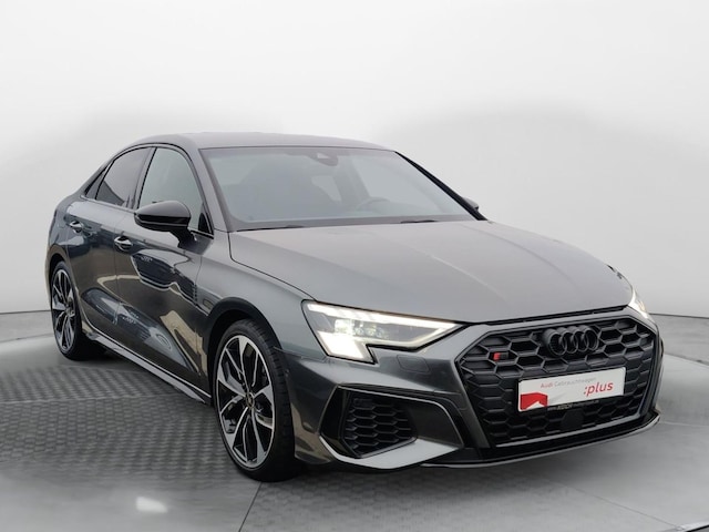 Audi S3 Quattro S-Tronic Sedan