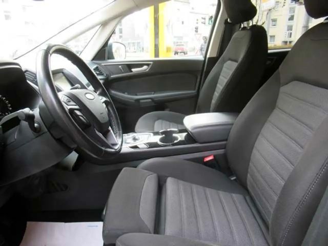 Ford S-Max 2.0D Autom 7Sitzer Navi/SHZ/PDC/DAB/Tempo