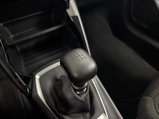 Peugeot 208 Active Pack