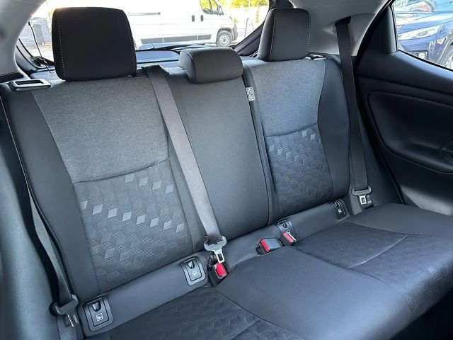 Toyota Yaris Active Hybride