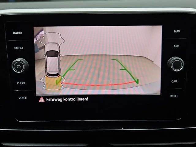 Volkswagen T-Roc 1.5 TSI DSG R-Line