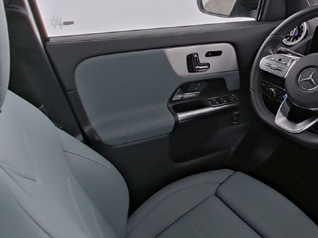 Mercedes-Benz EQA 350 4MATIC