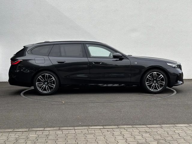 BMW 520 520i M-Sport Touring
