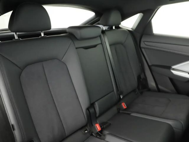 Audi Q3 35 TFSI S-Line S-Tronic