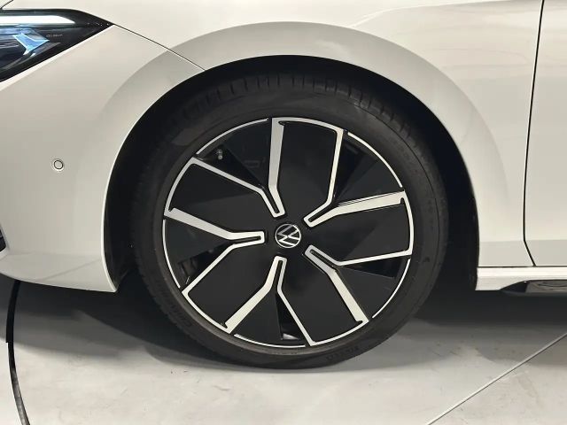 Volkswagen Passat 4Motion R-Line Variant