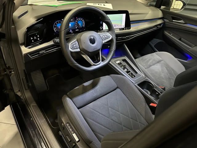 Volkswagen Golf 1.5 eTSI DSG Style Variant