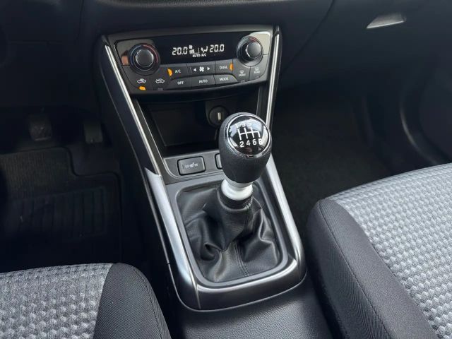 Suzuki S-Cross Hybrid