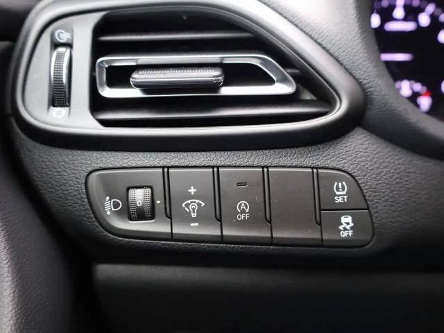 Hyundai i30 Hybrid Trend