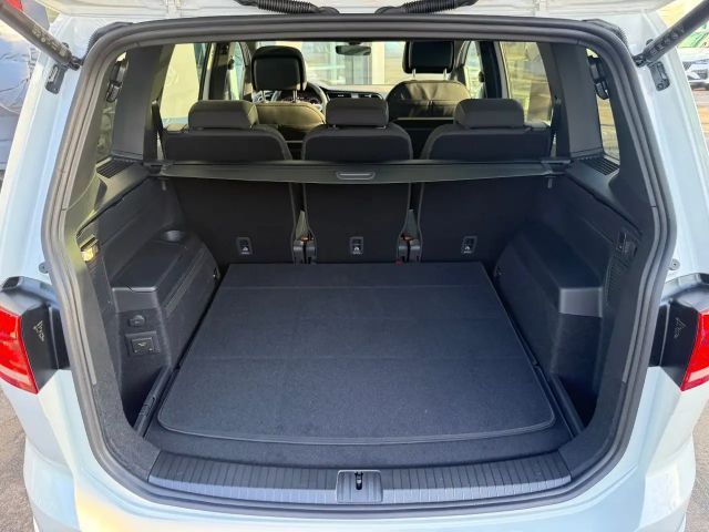 Volkswagen Touran DSG R-Line