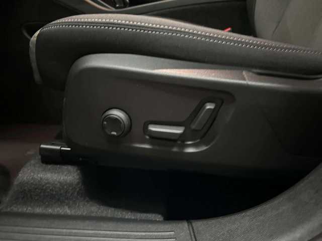 Volvo XC40 Dark Plus