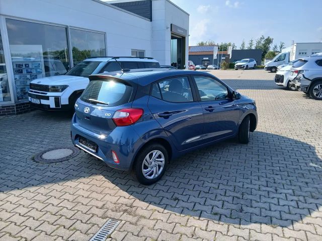 Hyundai i10 1.0