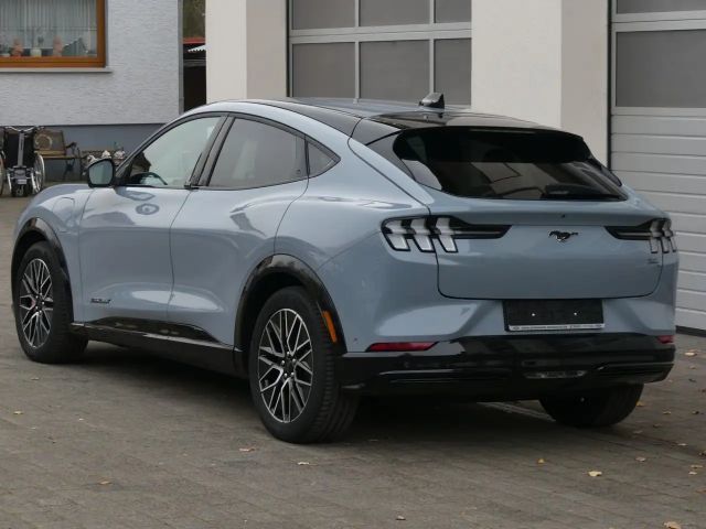 Ford Mustang Mach-E Premium