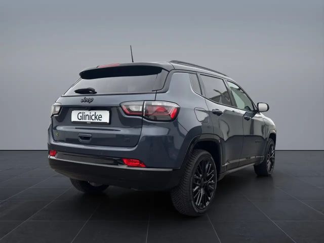 Jeep Compass Hybrid