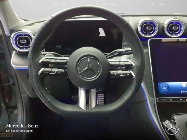 Mercedes-Benz C 180 AMG Line Sedan