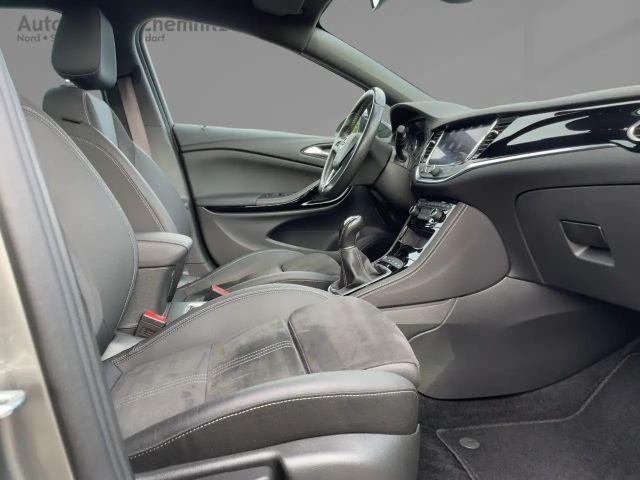 Opel Astra Sports Tourer Ultimate