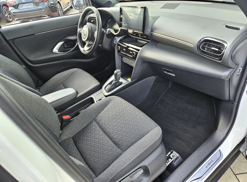 Toyota Yaris Cross 5-deurs Team D