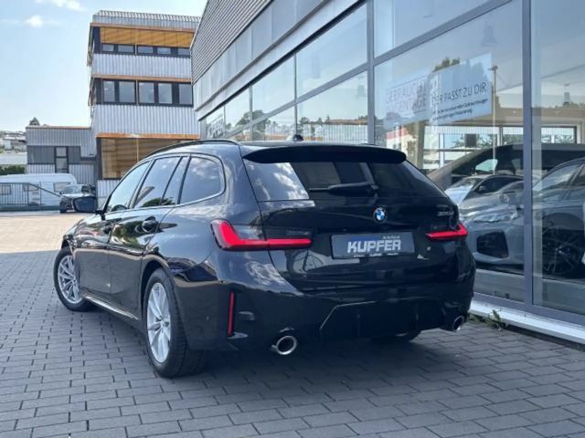 BMW 320 320d M-Sport Touring