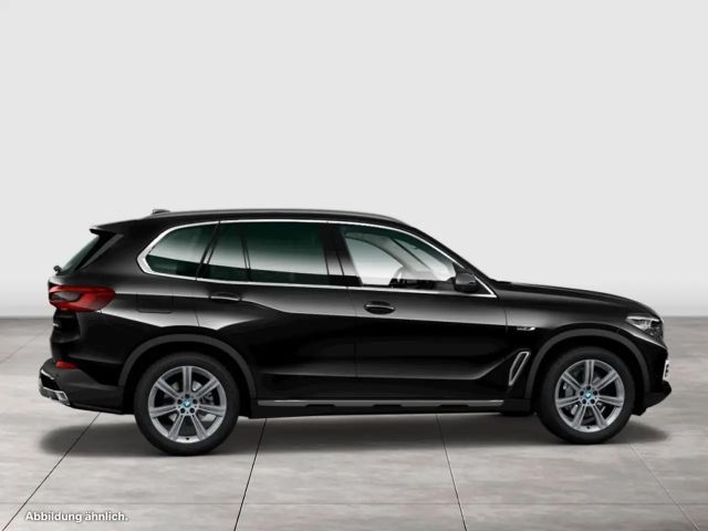 BMW X5 xDrive45e