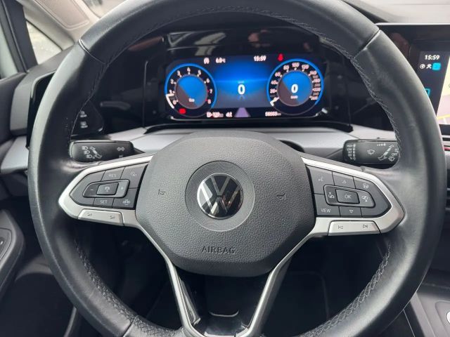 Volkswagen Golf 1.5 TSI Variant