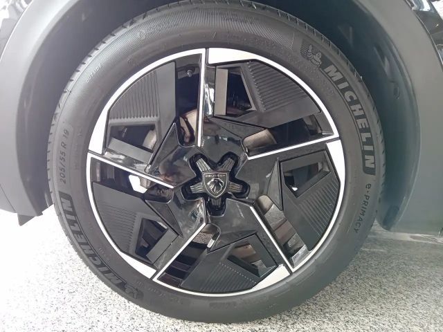 Peugeot 408 130 GT-Line